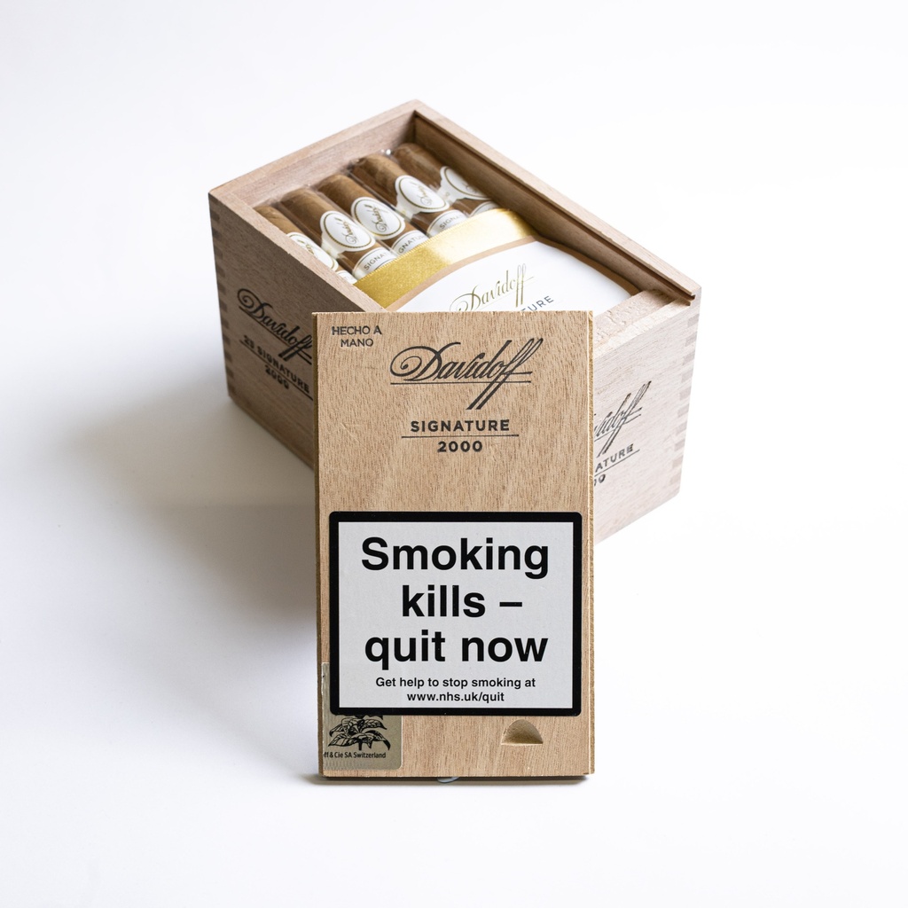 Davidoff Signature 2000 - Box Of 25 Cigars