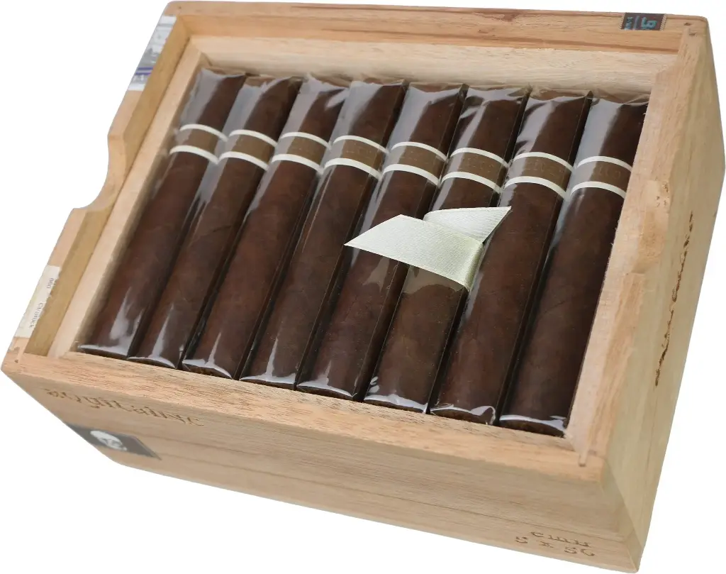 Roma Craft Cromagon Aquitaine EMH Robusto - Box of 24 Cigars
