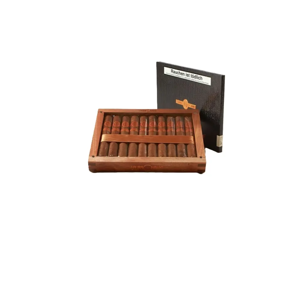 Laura Chavin La Ligue Des Divine Toro - Box of 10 Cigars